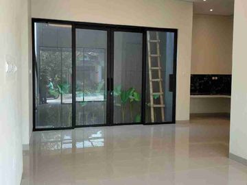 RUMAH CANTIK DI JL.KALIURANG KM.14, 5menit ke UII - Ls
