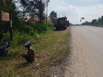 Tanah kosong  berlokasi di Jln Tuanku Tambusai seluas 440 M2 , dekat kantor Walikota , DPRD, exit toll Pekan Baru - Dumai  dan bandara Pinang Kampai