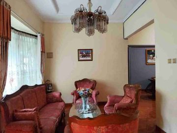 DIJUAL CEPAT RUMAH TERAWAT LOKASI DI PONDOK GEDE BEKASI