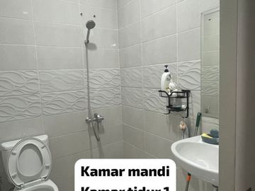 URGENT SALE! Rumah 2 Lantai LT 160m² di Cluster CherryVille Grand Wisata Bekasi – Rp2,99 M Nego  2.
