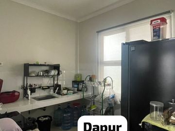 URGENT SALE! Rumah 2 Lantai LT 160m² di Cluster CherryVille Grand Wisata Bekasi – Rp2,99 M Nego  2.
