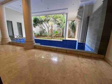 Rumah cantik siap huni di Dharmawangsa Jakarta selatan