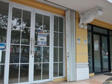 DISEWA Rumah di Gading Serpong sebelah mall Carztens