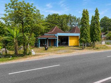 DIJUAL – Rumah + Tempat Usaha LT 395 m² SHM Pinggir Jalan Provinsi di Wuryantoro, Wonogiri 🏠🏪✨