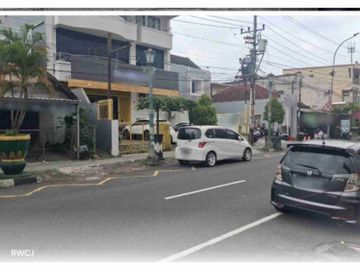 Disewakan ruko 3 lantai terban gondokusuman Yogyakarta.