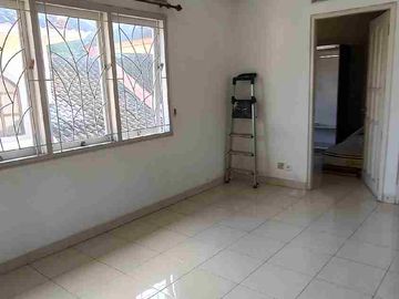 Rumah Dijual 2 lantai wika