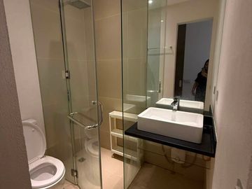 RUSH SALE 4BR House and Lot in M Residences Taguig