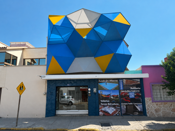 Edificio de Uso Mixto en Venta | 656 m² de Construcción | Puebla