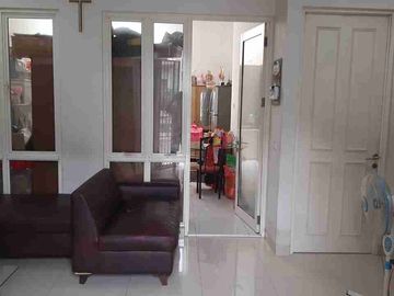 Disewakan Cepat Rumah Kamar 3 di Cluster Pinewood Banjar Wijaya
