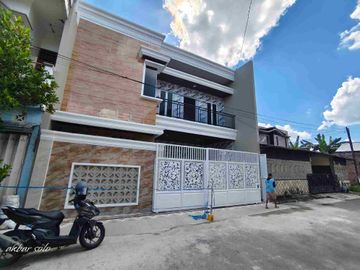 rumah solo area baturan fajar indah