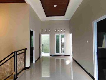 rumah solo area baturan fajar indah