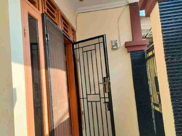 Rumah 2 lantai di Poris Cipondoh Tangerang lokasi stategis
