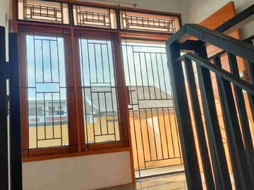 Rumah 2 lantai di Poris Cipondoh Tangerang lokasi stategis