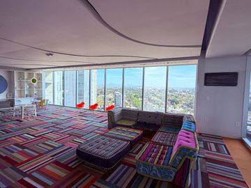 Exclusividad y Estilo en Puerta de Hierro | Lobby 33 | Amueblado