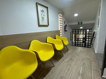 Consultorio en renta en AV Lopez Mateos, Naucalpan, la Alteña