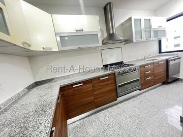 Departamento en Venta en Cuajimalpa de Morelos, Manzanastitla BG 27-290.
