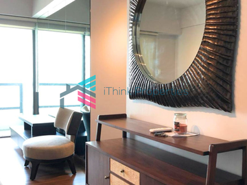 Corner Unit in Shang Salcedo, Makati