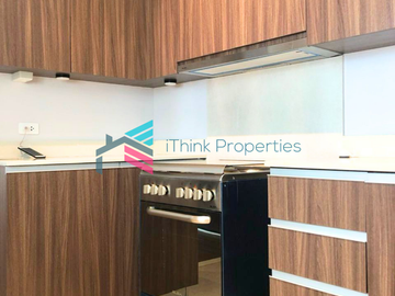 Corner Unit in Shang Salcedo, Makati
