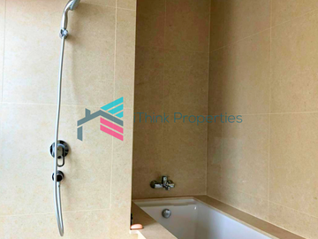 Corner Unit in Shang Salcedo, Makati