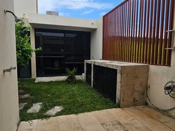 Casa en Venta Ubicada en Residencial Las Olas, Alvarado, Veracruz.