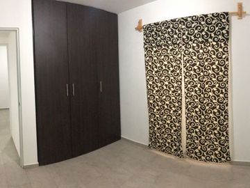 Rento lindo departamento en Villas del Refugio en nivel 1 $6,500