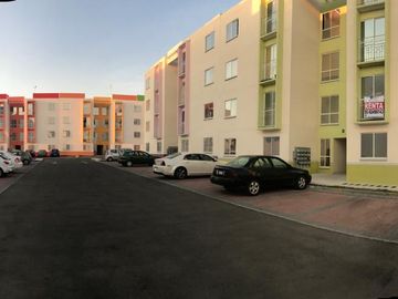 Rento lindo departamento en Villas del Refugio en nivel 1 $6,500