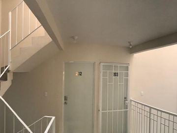 Rento lindo departamento en Villas del Refugio en nivel 1 $6,500