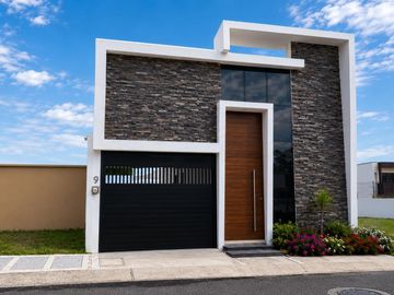 Casa en venta en Fracc. Lomas Residencial Alvarado Veracruz.