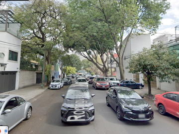 Hermosa casa en Rodríguez Saro, Col del Valle Sur, Benito Juárez, 03104 Ciudad de México, CDMX. No créditos.