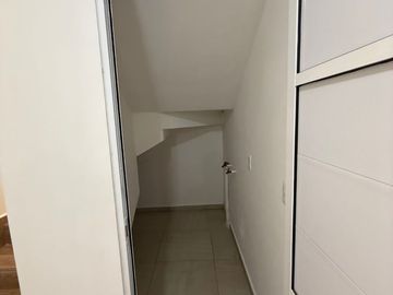 HERMOSO DEPARTAMENTO NUEVO EN RENTA EN EXCELENTE UBICACIÓN,  (SIN AMUEBLAR). $12,500.