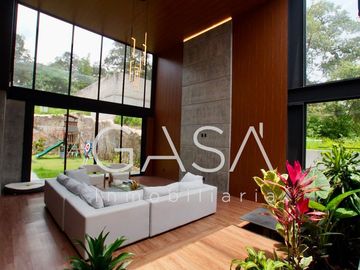 Venta Casa en Condado Sayavedra Sheffield