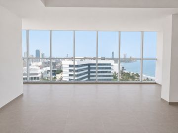 RENTA DE OFICINA CON VISTA AL MAR EN TORRE EXERTIA, BOCA DEL RÍO, VER.