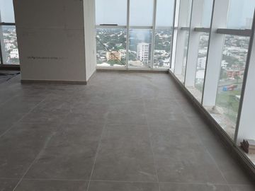 RENTA DE OFICINA CON VISTA AL MAR EN TORRE EXERTIA, BOCA DEL RÍO, VER.