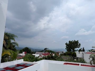 Residencia al Norte de Cuernavaca