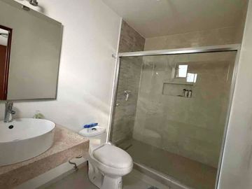 SE VENDE DEPARTAMENTO ( MUY AMPLIO)