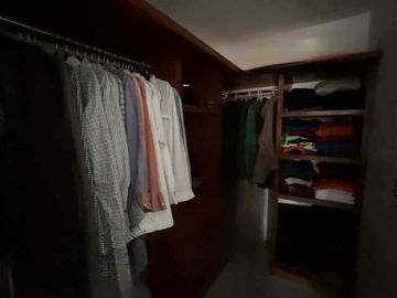 SE VENDE DEPARTAMENTO ( MUY AMPLIO)