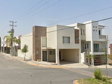 Vive en una de las mejores zonas de CUMBRES ELITE MONTERREY NUEVO LEON