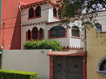 HERMOSA CASA EN REMATE EN  CLAVERIA, AZCAPOTZALCO