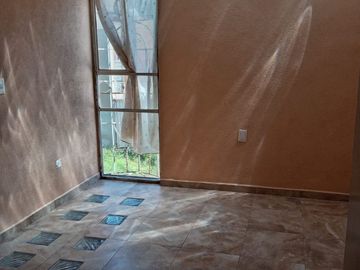 VENDO AMPLIA CASA EN SAN FRANCISCO COACALCO EN CONDOMINIO