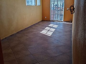 VENDO AMPLIA CASA EN SAN FRANCISCO COACALCO EN CONDOMINIO