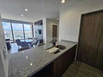 Departamento amueblado en renta con 2 Hab, 2 Baños en Piamontés, Queretaro, Mexico.