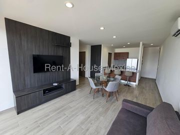 Departamento amueblado en renta con 2 Hab, 2 Baños en Piamontés, Queretaro, Mexico.