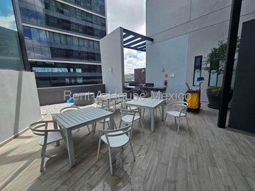 Departamento amueblado en renta con 2 Hab, 2 Baños en Piamontés, Queretaro, Mexico.