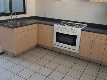 CASA EN RENTA EN CIUDAD GRANJA