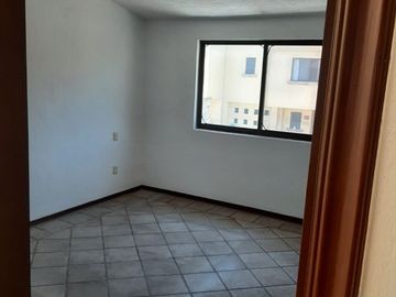 CASA EN RENTA EN CIUDAD GRANJA