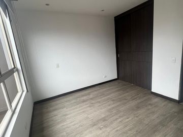 ARRIENDO APARTAMENTO 3 HABITACIONES SECTOR POBLADO MEDELLIN