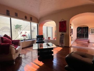 VENDO HERMOSA CASA EN BOSQUE DE LA HERRADURA