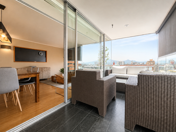 Se Vende Espacioso Y Remodelado 2d+2estacion. Providencia