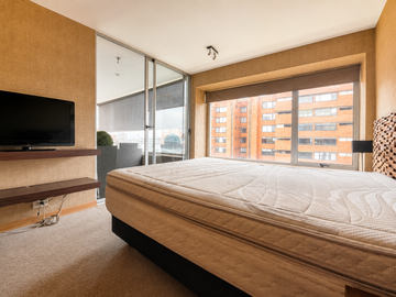 Se Vende Espacioso Y Remodelado 2d+2estacion. Providencia
