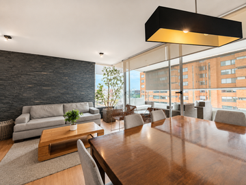 Se Vende Espacioso Y Remodelado 2d+2estacion. Providencia